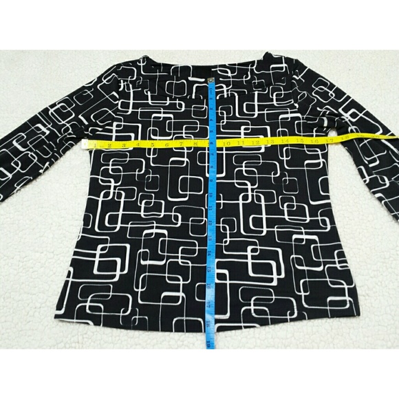 J.T.b. petite blouse color blk & white size S - Picture 3 of 5